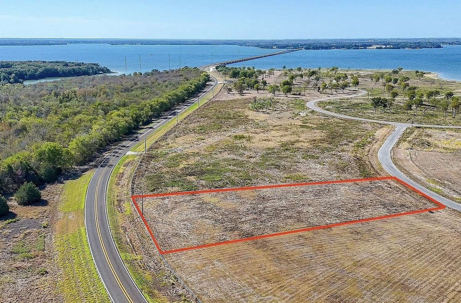 1.47 Acres of Residential Land for Sale in Kerens, Texas