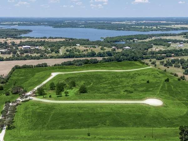 1.3 Acres of Land for Sale in Tioga, Texas