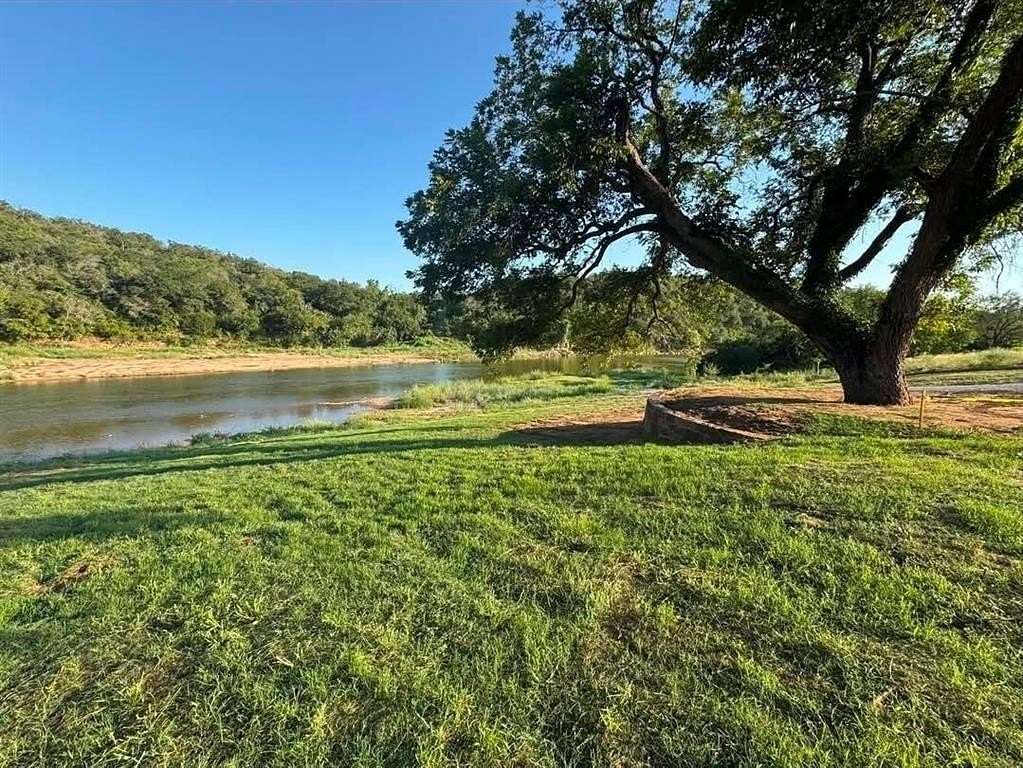 5 Acres of Land for Sale in Mineral Wells, Texas