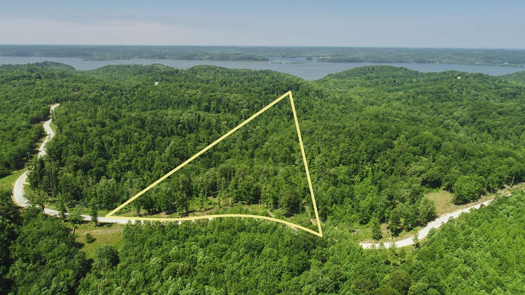 10 Acres of Recreational & Residential Land for Sale in Stewart, Tennessee