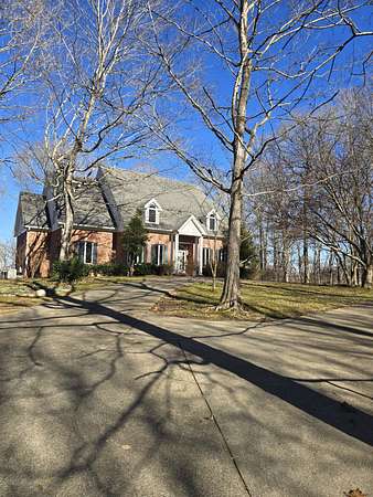 11.2 Acres of Land with Home for Sale in Kingston Springs, Tennessee