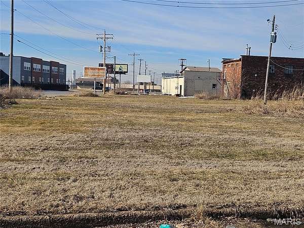 0.09 Acres of Residential Land for Sale in East St. Louis, Illinois