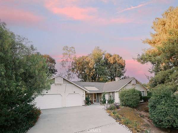 3 Acres of Land with Home for Sale in Temecula, California