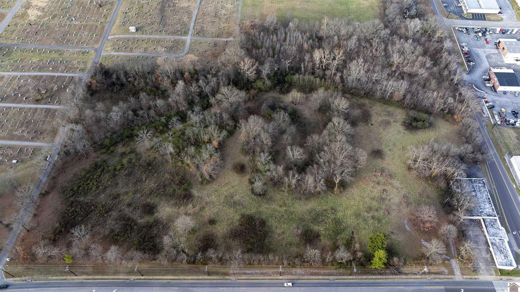 16 Acres of Land for Sale in Murray, Kentucky