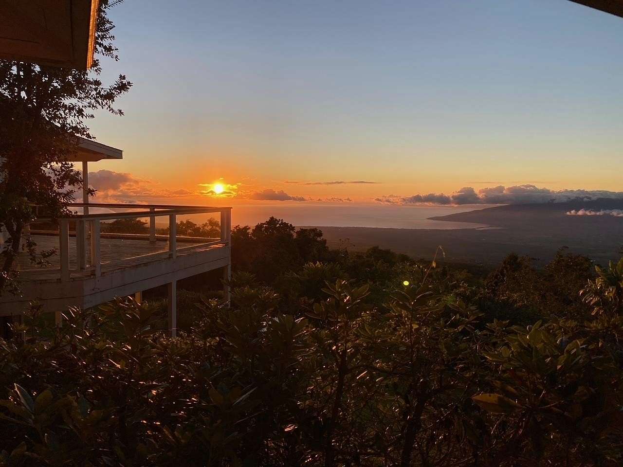 1.58 Acres of Land with Home for Sale in Kula, Hawaii