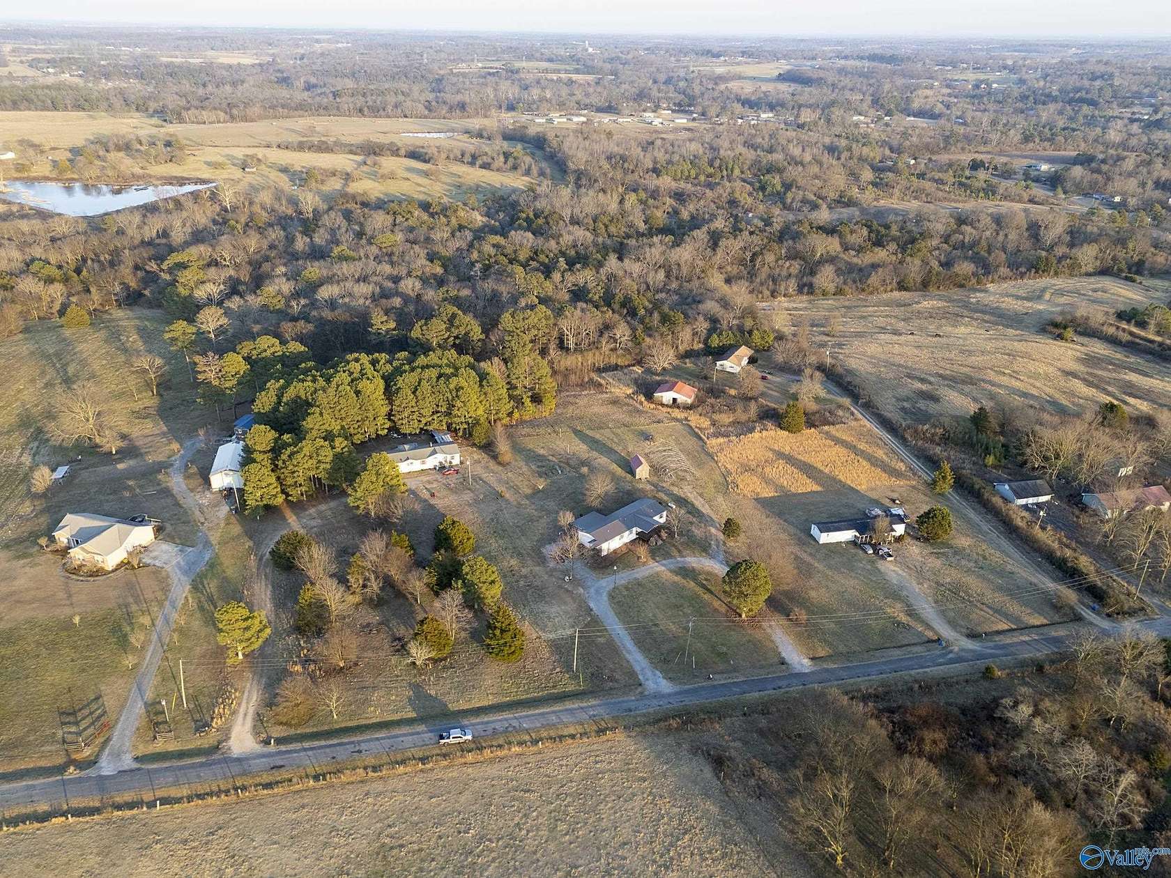 16.2 Acres of Land for Sale in Albertville, Alabama