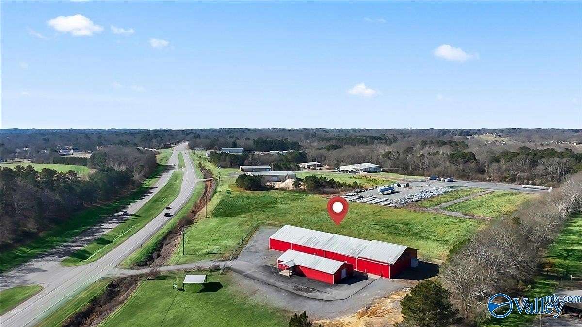 3.9 Acres of Improved Commercial Land for Sale in Arab, Alabama