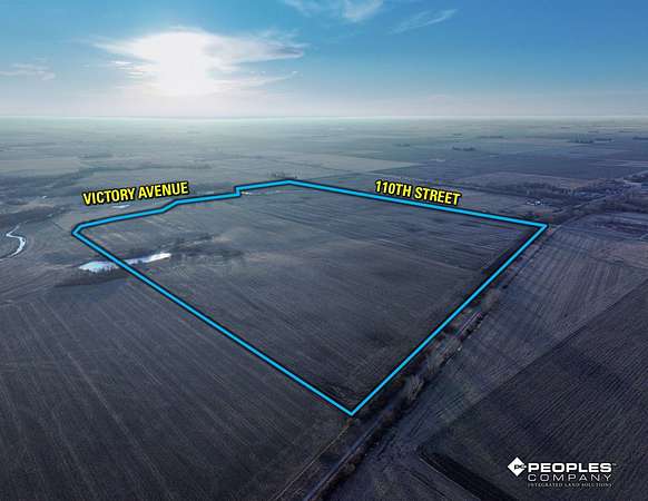 184 Acres of Land for Sale in Jamaica, Iowa