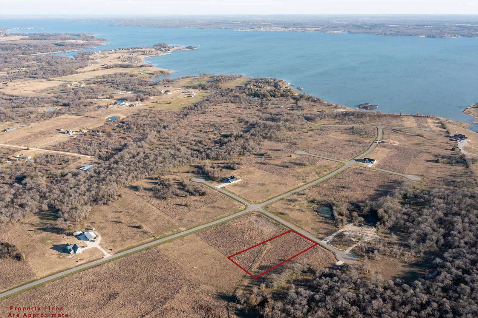1 Acre of Residential Land for Sale in Corsicana, Texas