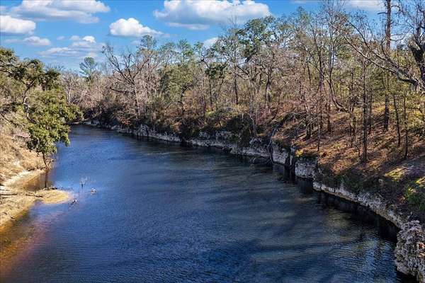 1.5 Acres of Land for Sale in Jennings, Florida