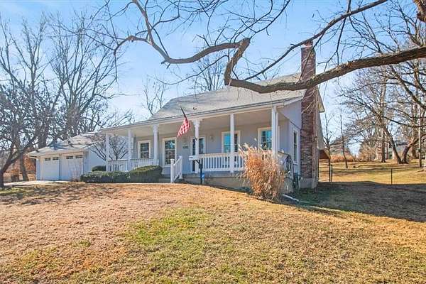 1.8 Acres of Residential Land with Home for Sale in Independence, Missouri