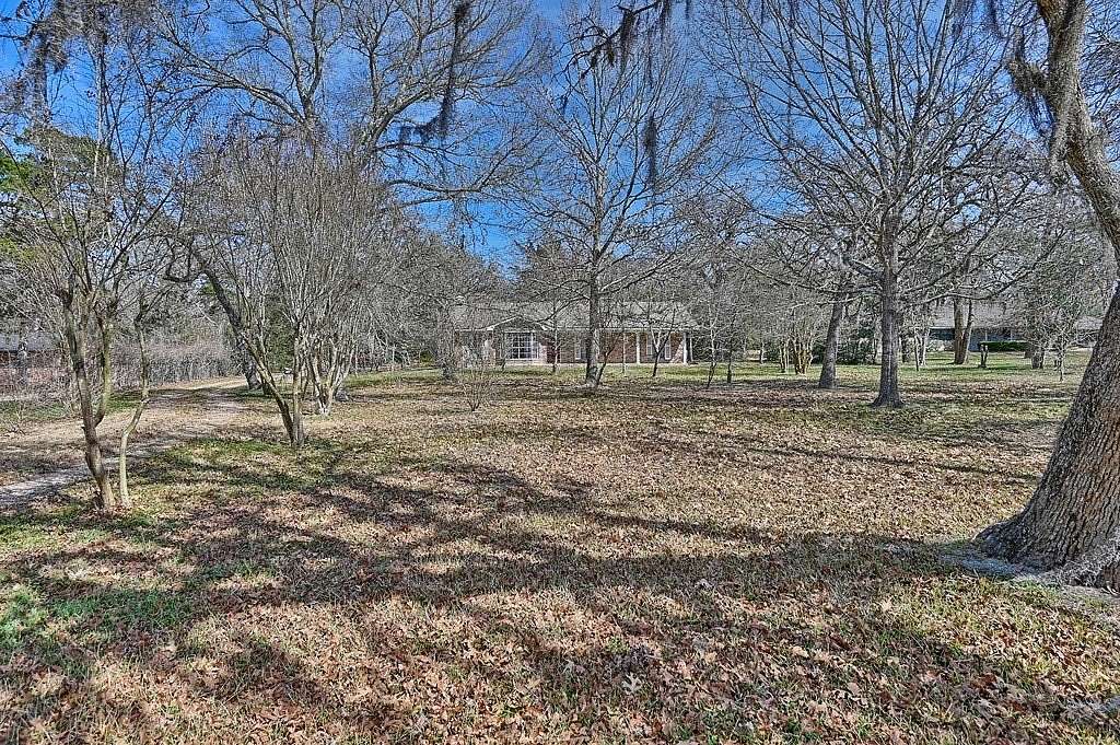 1 Acre of Residential Land with Home for Sale in Brenham, Texas