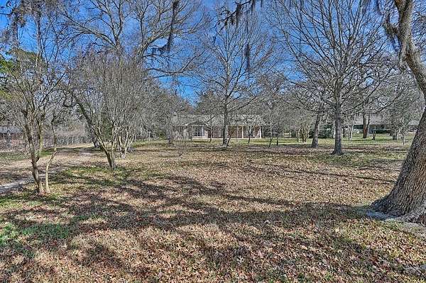 1 Acre of Residential Land with Home for Sale in Brenham, Texas