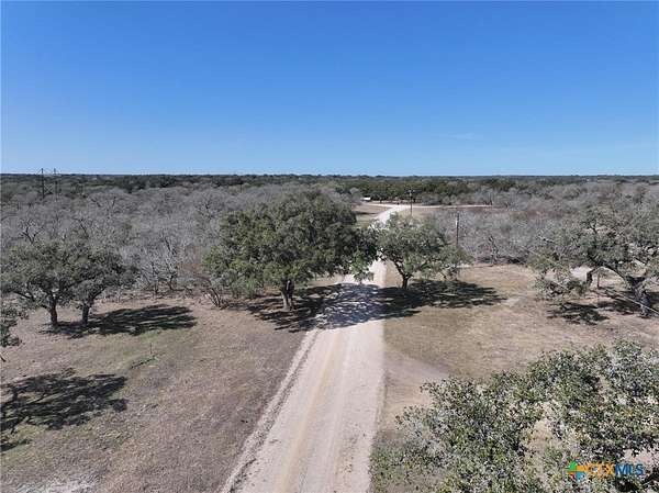 19.3 Acres of Recreational & Residential Land for Sale in Goliad, Texas