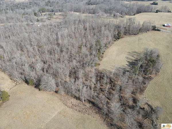 16 Acres of Land for Sale in Jamestown, Kentucky