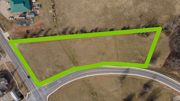 4 Acres of Mixed-Use Land for Sale in Prairie Grove, Arkansas