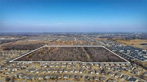 40.7 Acres of Land for Sale in Fayetteville, Arkansas