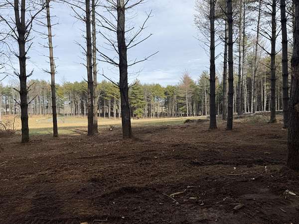 0.5 Acres of Land for Sale in Russell Springs, Kentucky