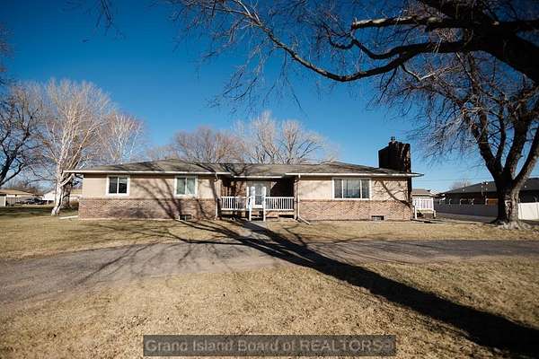 1.86 Acres of Residential Land with Home for Sale in Grand Island, Nebraska