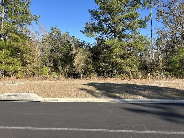 0.86 Acres of Residential Land for Sale in Valdosta, Georgia