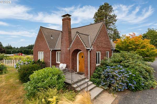 3.19 Acres of Land with Home for Sale in Warren, Oregon
