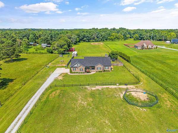 6 Acres of Land with Home for Sale in Athens, Alabama