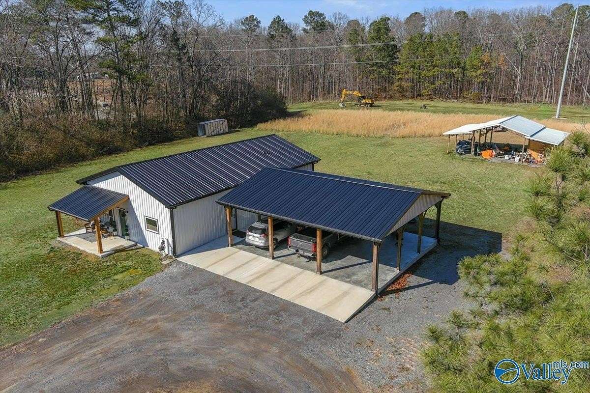 14 Acres of Land with Home for Sale in Arab, Alabama