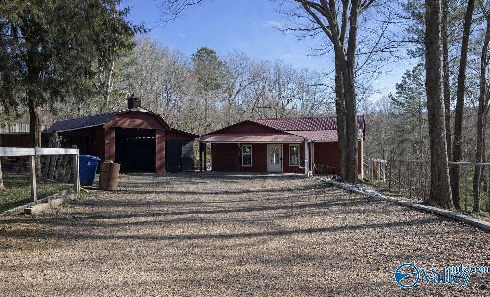 2 Acres of Land with Home for Sale in Boaz, Alabama