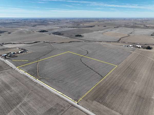 38 Acres of Agricultural Land for Auction in Traer, Iowa