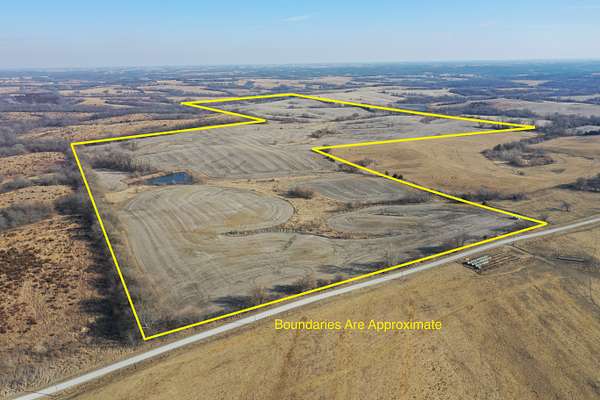 190 Acres of Land for Sale in Martinsville, Missouri