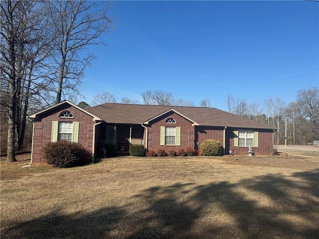 2.5 Acres of Land with Home for Sale in Delaware, Arkansas