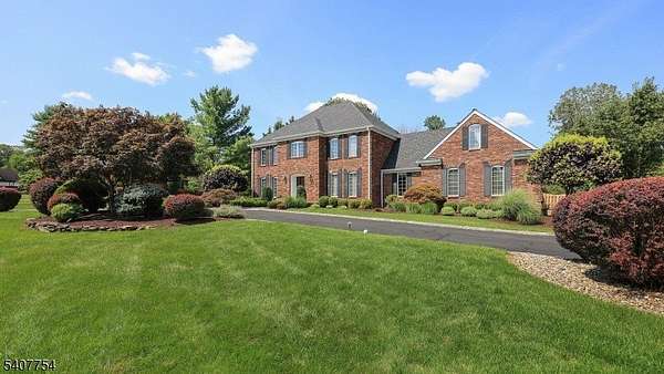 1.5 Acres of Residential Land with Home for Sale in Warren Township, New Jersey