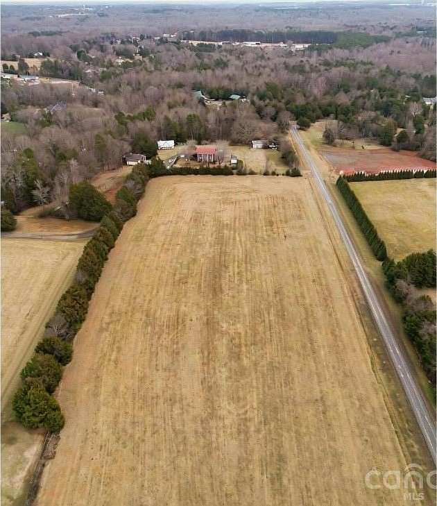 10 Acres of Land with Home for Sale in Mocksville, North Carolina