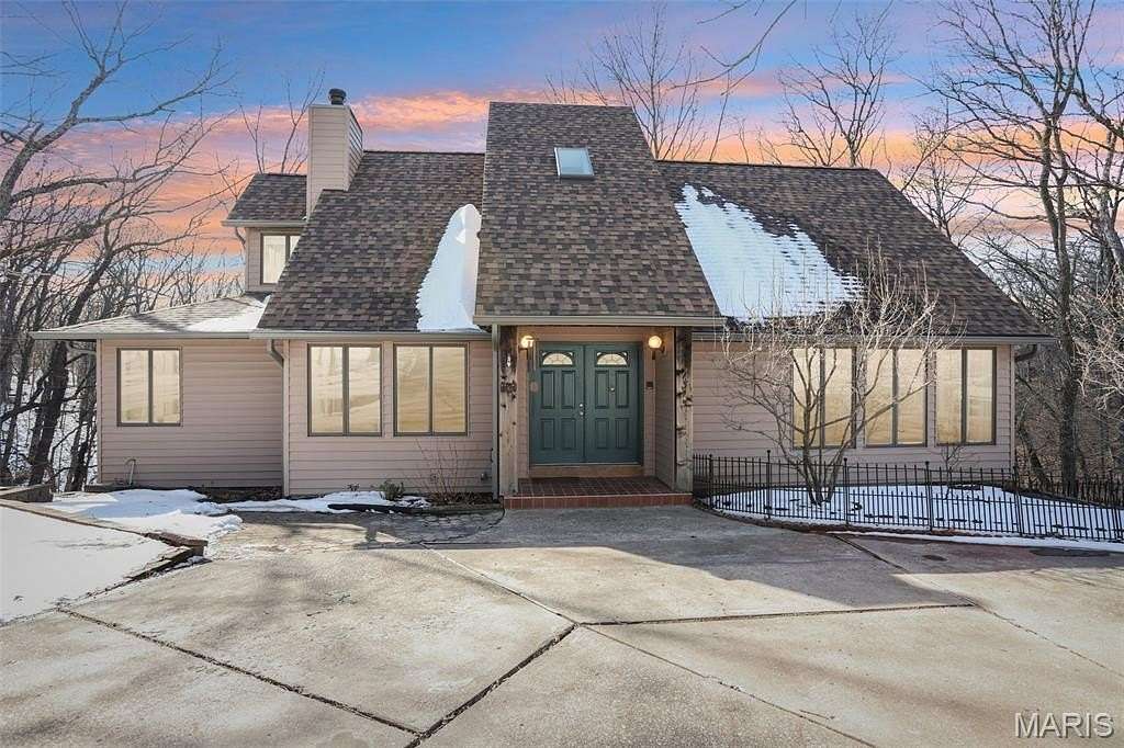 3.54 Acres of Residential Land with Home for Sale in Wildwood, Missouri