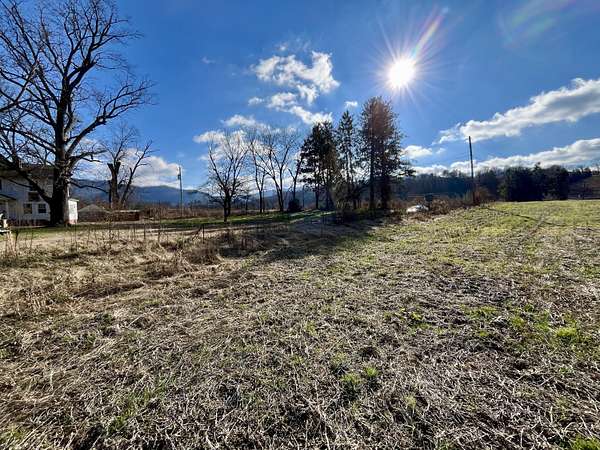 9 Acres of Land for Sale in Newport, Tennessee