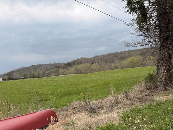 9 Acres of Residential Land for Sale in Newport, Tennessee