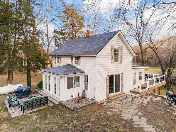 3.55 Acres of Residential Land with Home for Sale in Tonganoxie, Kansas