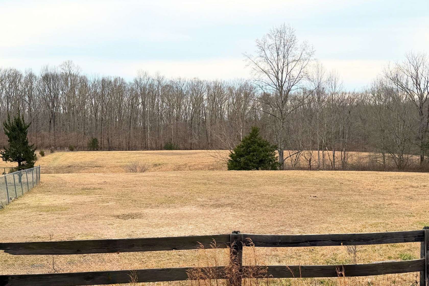 6 Acres of Residential Land for Sale in Manchester, Tennessee
