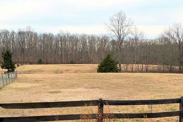 6 Acres of Residential Land for Sale in Manchester, Tennessee
