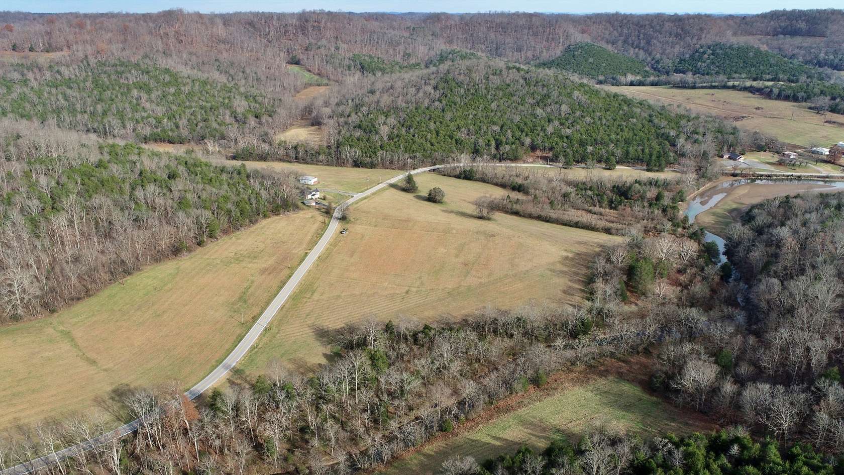 2.6 Acres of Residential Land for Sale in Pleasant Shade, Tennessee