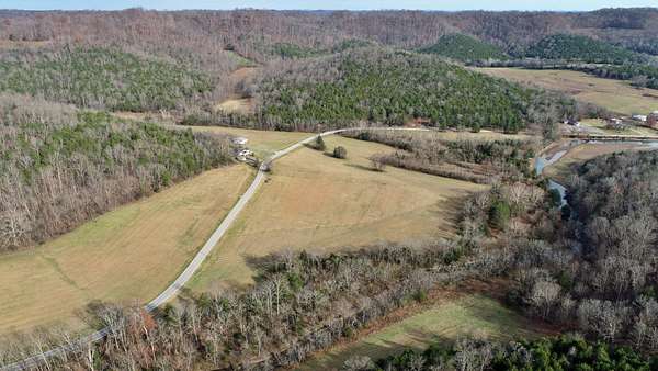 2.6 Acres of Residential Land for Sale in Pleasant Shade, Tennessee