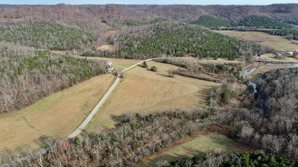 2.38 Acres of Residential Land for Sale in Pleasant Shade, Tennessee