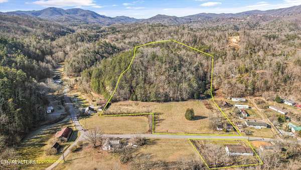 10 Acres of Residential Land for Sale in Sevierville, Tennessee