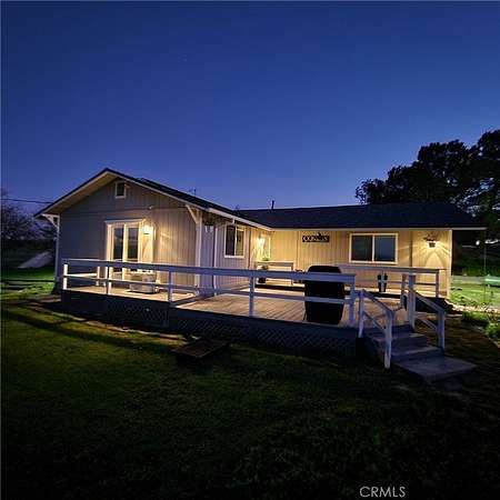 12.5 Acres of Land with Home for Sale in Paso Robles, California