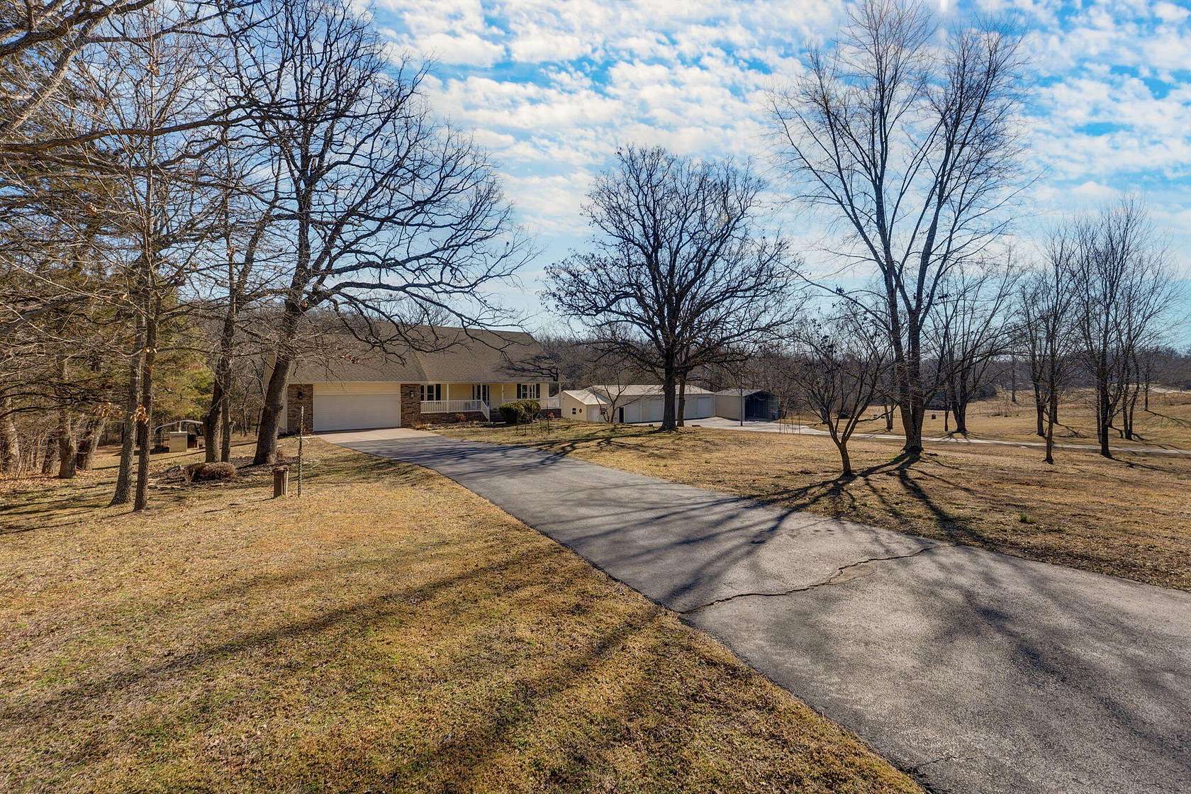 10 Acres of Residential Land with Home for Sale in Springfield, Missouri