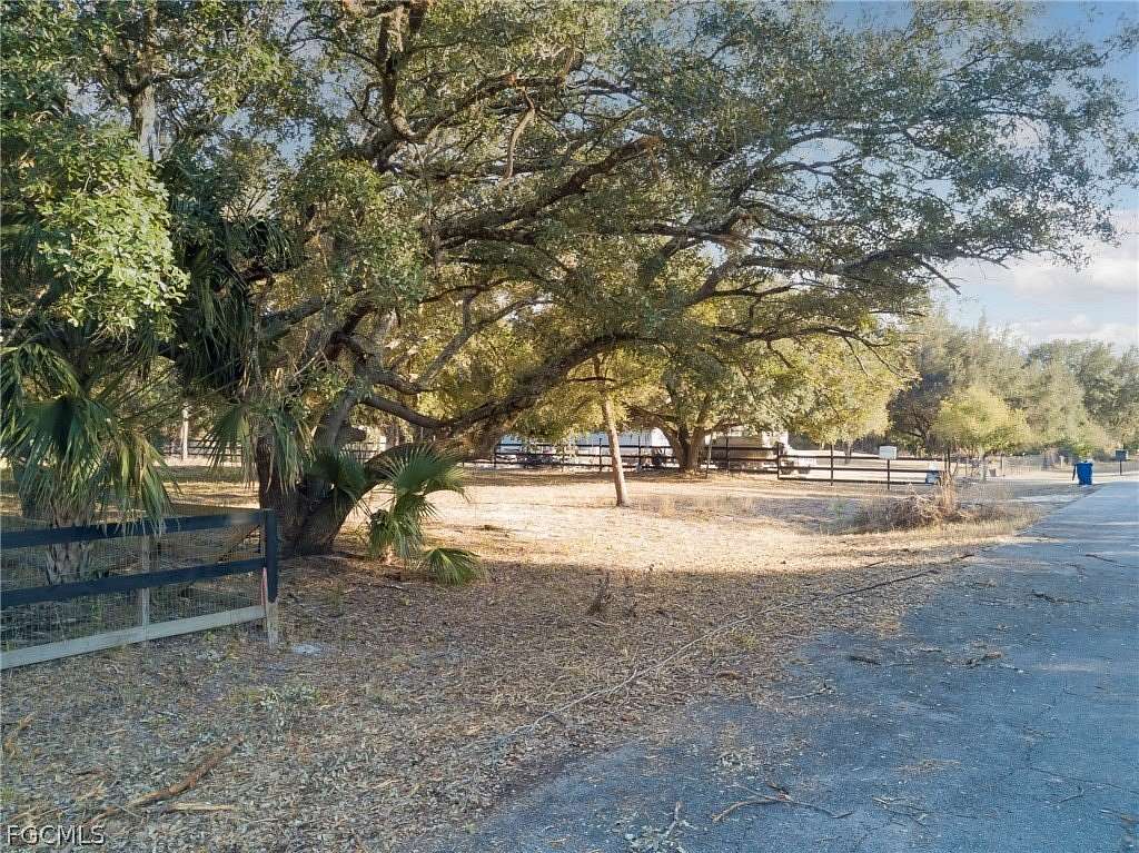 0.5 Acres of Residential Land for Sale in Alva, Florida