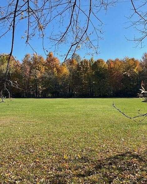 1.25 Acres of Residential Land for Sale in Lawrence, Michigan