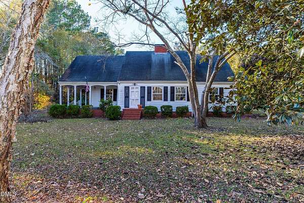 1.53 Acres of Residential Land with Home for Sale in Smithfield, North Carolina