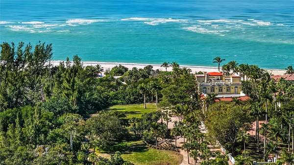 0.87 Acres of Residential Land for Sale in Sarasota, Florida