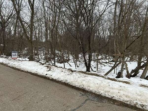 0.28 Acres of Land for Sale in Springfield, Michigan